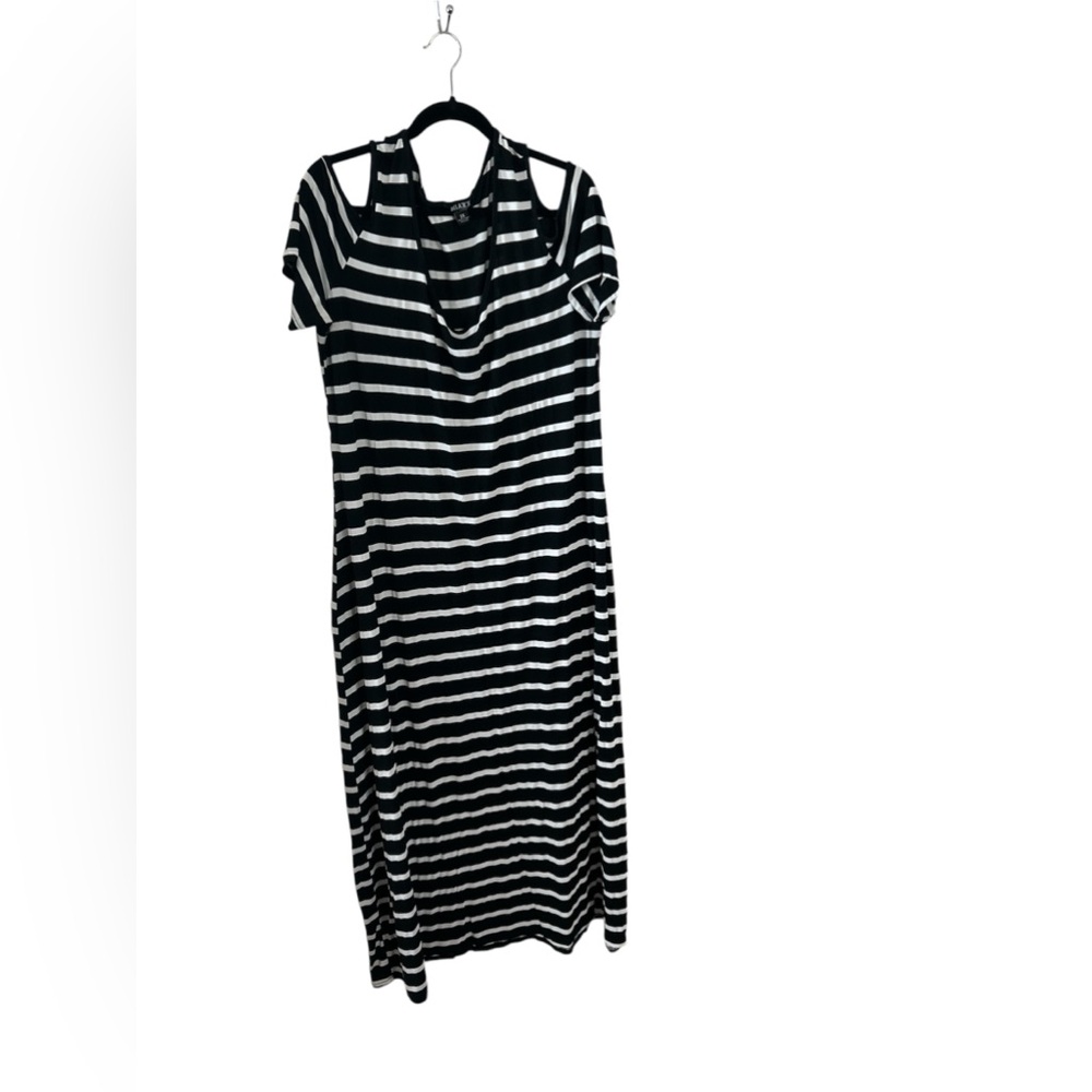 Long flowing summer dress